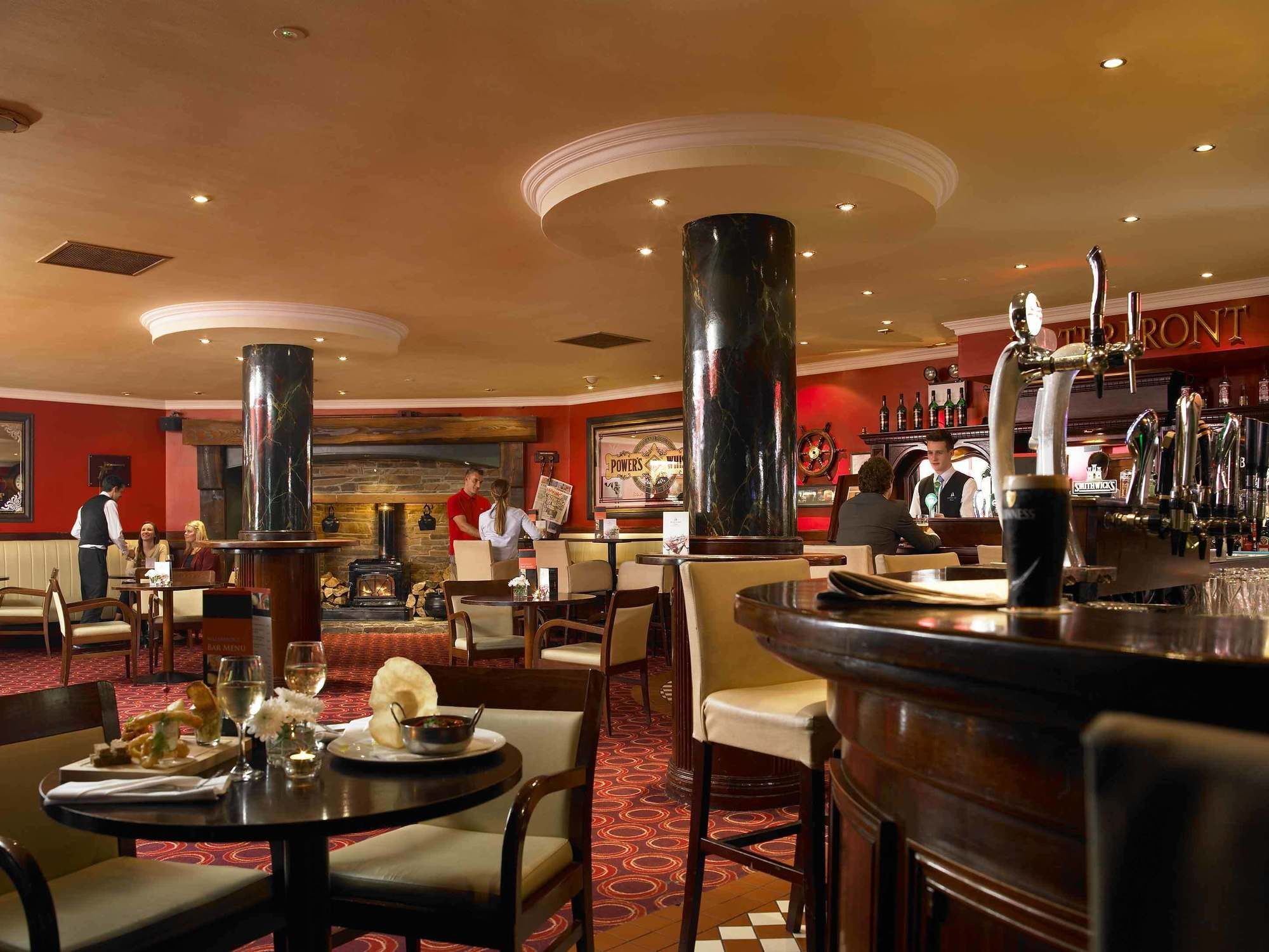 Hodson Bay Hotel 4*
